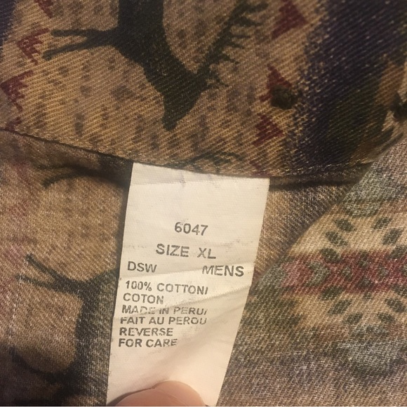 Vtg Woolrich Deer Print Button Up Shirt Tan XL - Picture 4 of 7